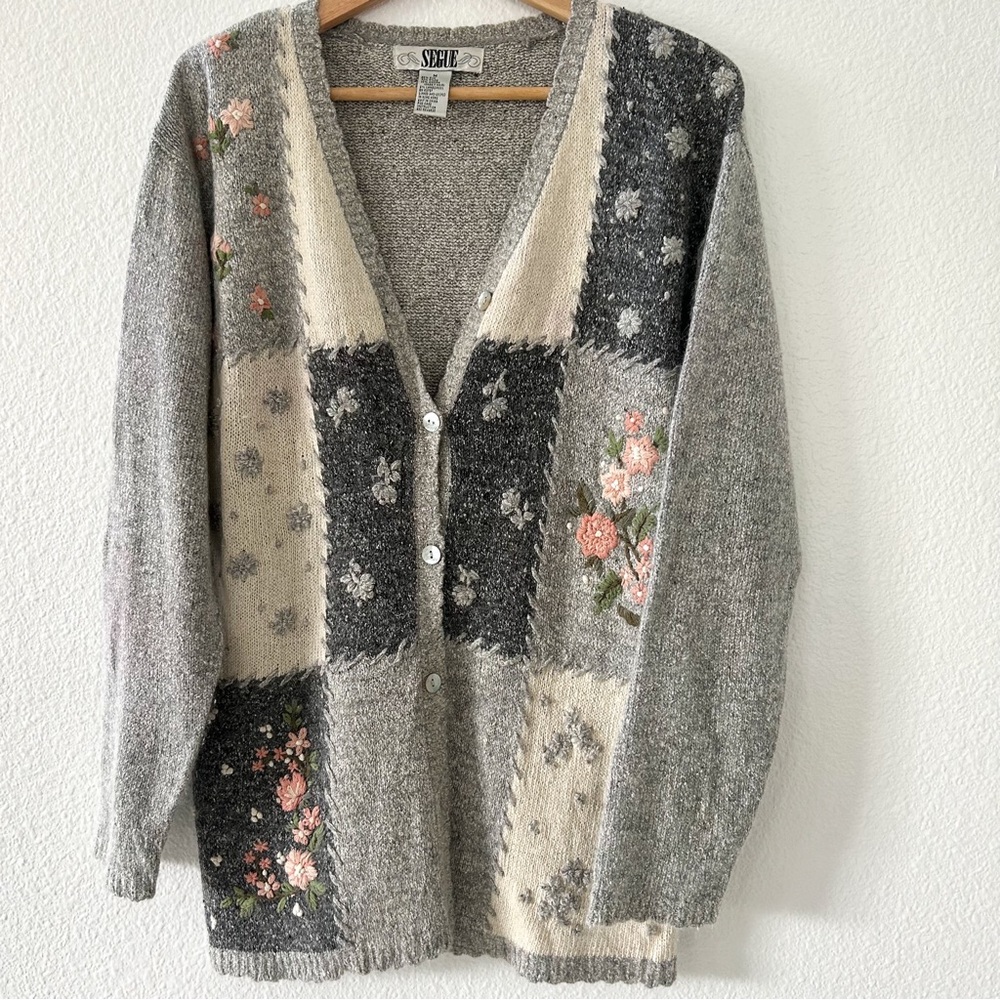 VINTAGE SWEATER SEGUE SILK AND ANGORA GRANDMACORE Size Medium COTTAGECORE MATURE